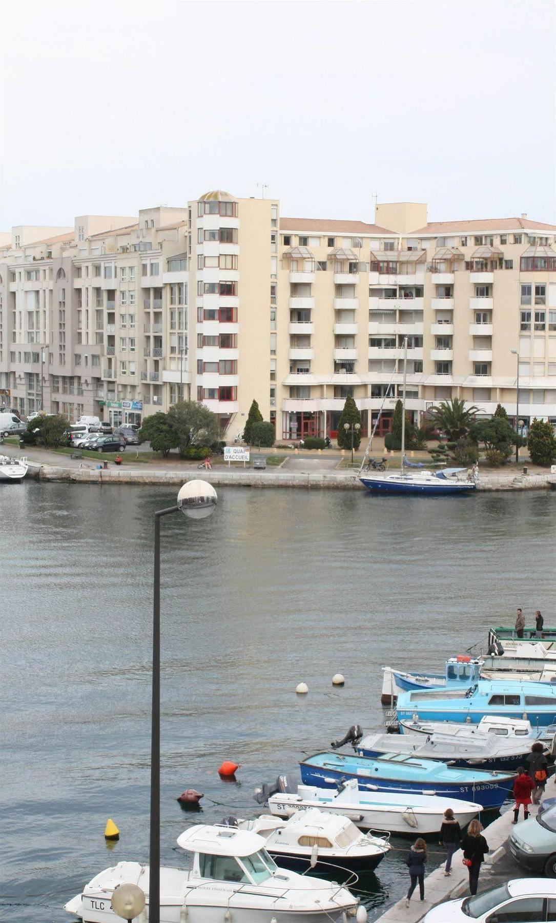 B&B Hotel Sete Centre Gare Luaran gambar
